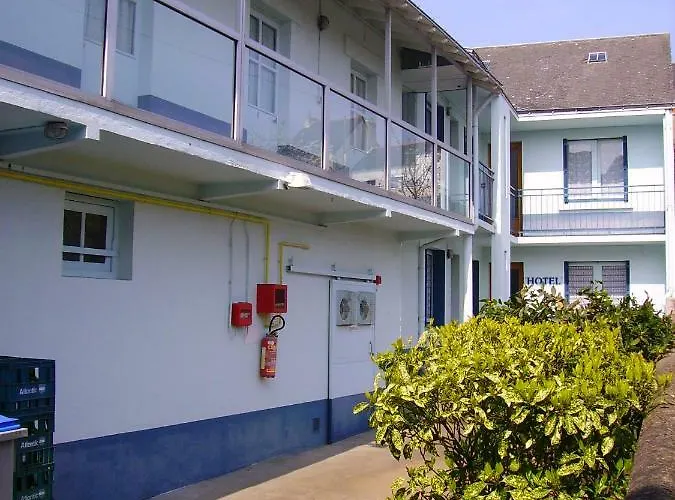 汽车旅馆 Le Breton